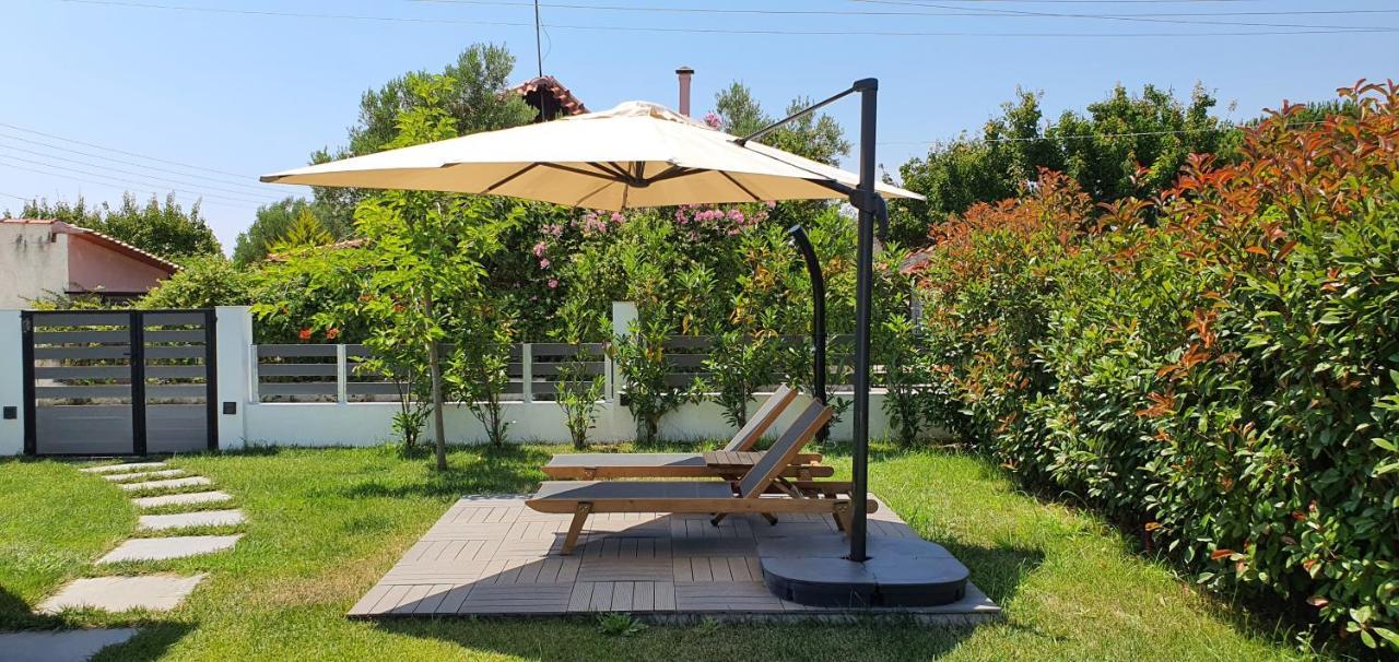 Thea Suites Nea Kallikrateia 外观 照片