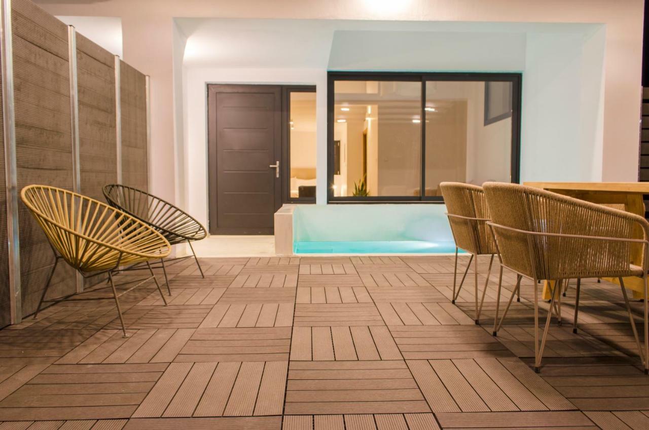 Thea Suites Nea Kallikrateia 外观 照片
