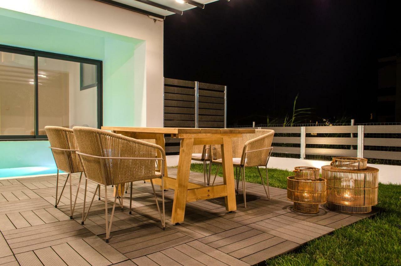 Thea Suites Nea Kallikrateia 外观 照片