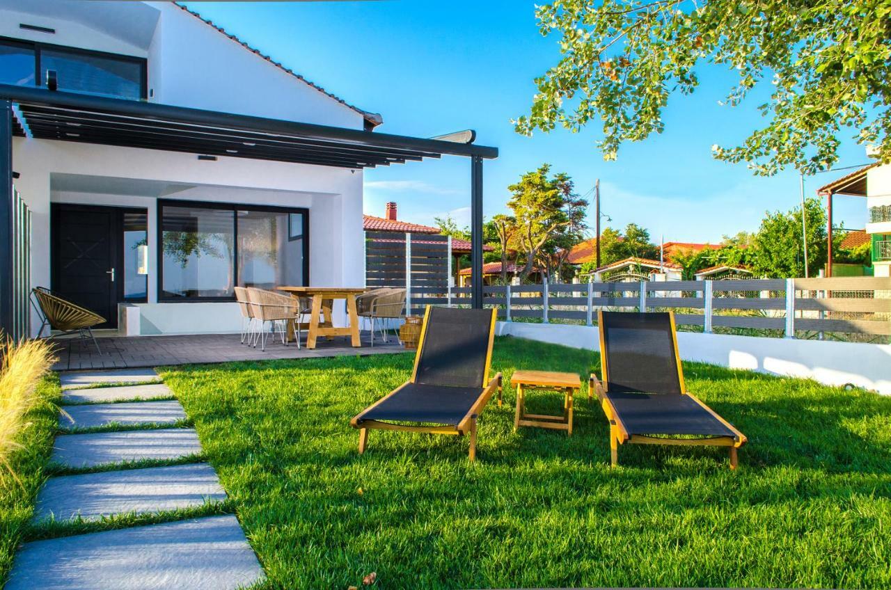 Thea Suites Nea Kallikrateia 外观 照片