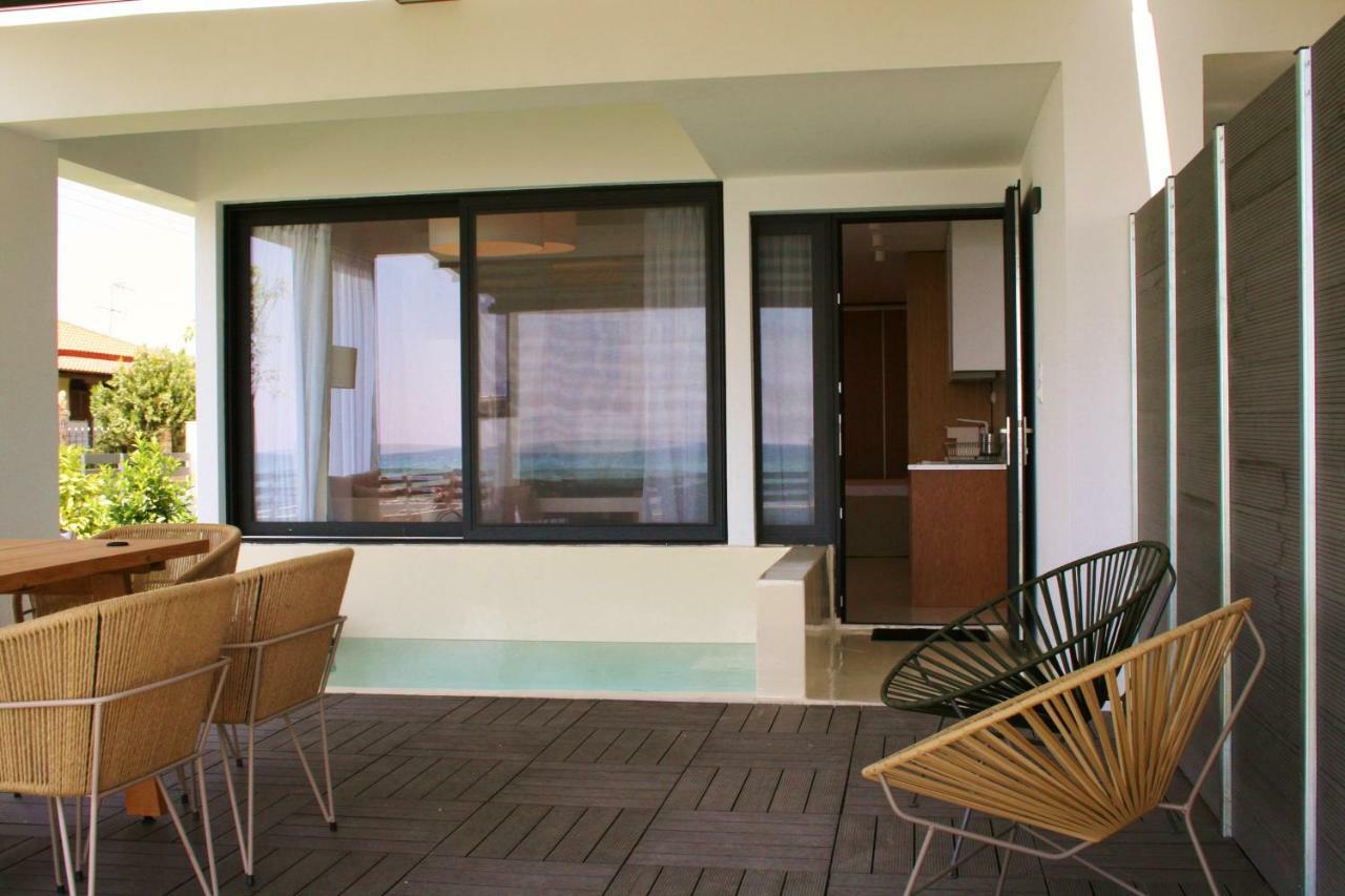 Thea Suites Nea Kallikrateia 外观 照片
